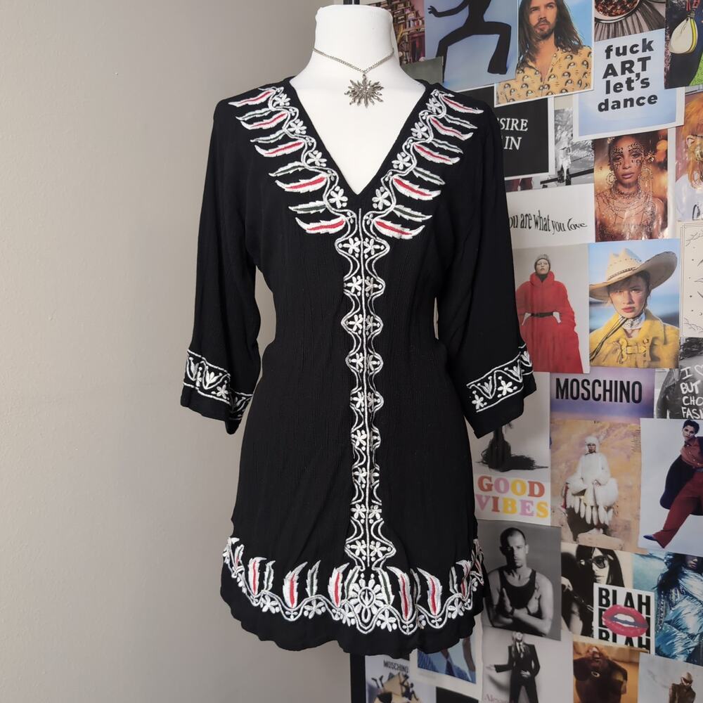 Cute Options Black Embroidered V-Neck Dress